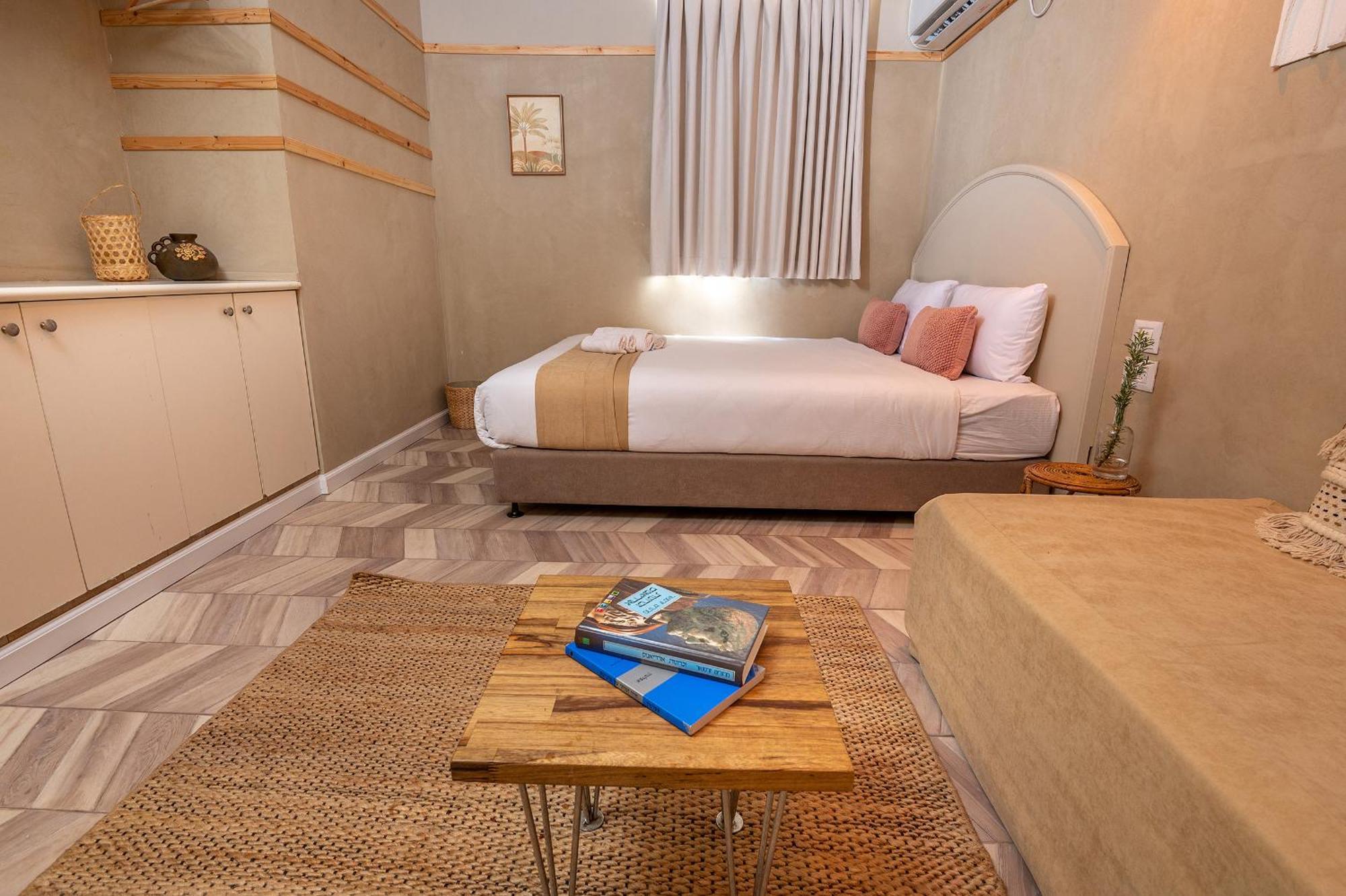 Hotel Alaya Poleg Netanja Zewnętrze zdjęcie